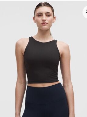 LIKE NEW! LULULEMON Align High Neck Tank Size 8 in black
